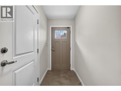 2081 11 Avenue Ne Unit# 4, Salmon Arm, BC 