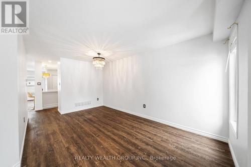 34 Castle Park Boulevard, Vaughan, ON - Indoor Photo Showing Other Room