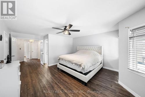 34 Castle Park Boulevard, Vaughan, ON - Indoor Photo Showing Bedroom