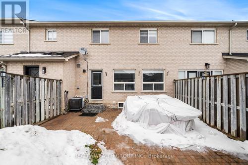 34 Castle Park Boulevard, Vaughan, ON - Outdoor With Exterior