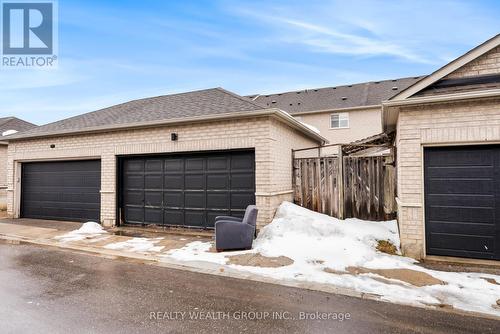 34 Castle Park Boulevard, Vaughan, ON - Outdoor
