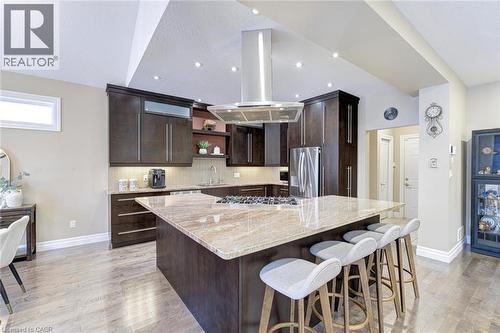 941 Pioneer Grove Court, Kitchener, ON - Indoor Photo Showing Kitchen With Upgraded Kitchen