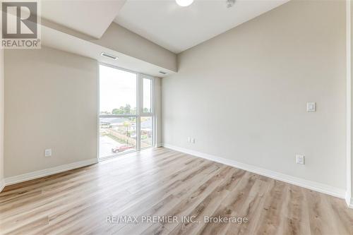 Lp-17 - 50 Herrick Avenue, St. Catharines, ON - Indoor Photo Showing Other Room