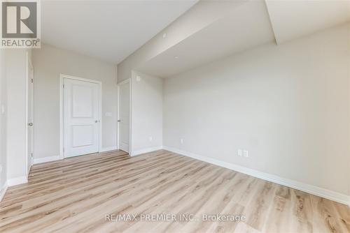 Lp-17 - 50 Herrick Avenue, St. Catharines, ON - Indoor Photo Showing Other Room