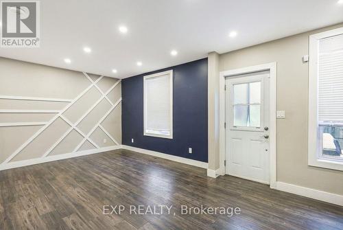 27 Ashley Street, Hamilton, ON - Indoor Photo Showing Other Room