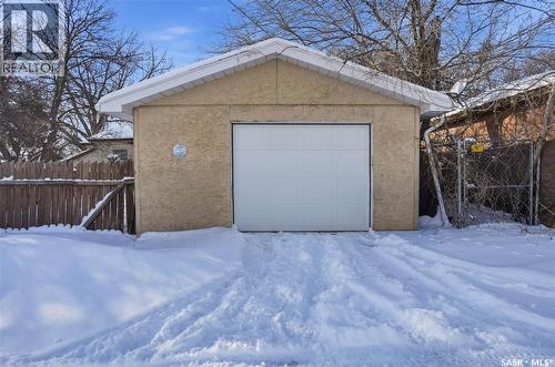 1121 Garry Street, Regina, SK - Outdoor