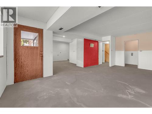 379 Mayne Avenue, Princeton, BC - Indoor