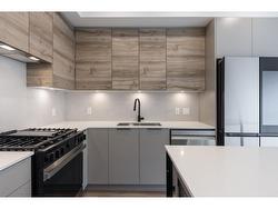 401 30494 CARDINAL AVENUE  Abbotsford, BC V2T 0A5