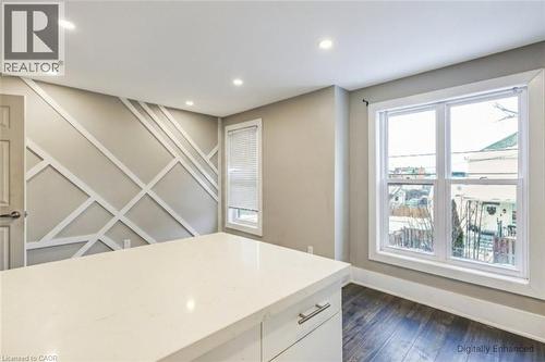 27 Ashley Street, Hamilton, ON - Indoor Photo Showing Other Room