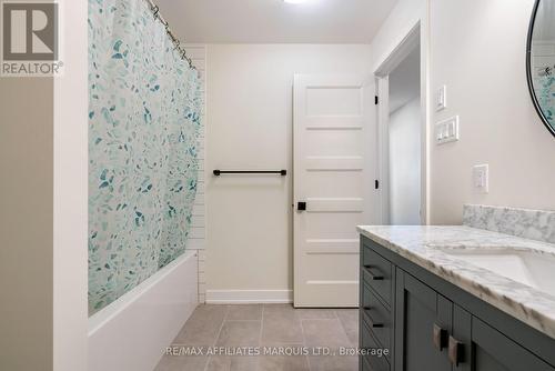 106 Bishop Street S, North Glengarry, ON - Indoor Photo Showing Bathroom