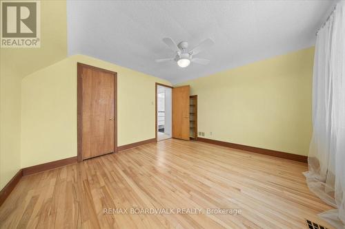 1446 Woodward Avenue, Ottawa, ON - Indoor Photo Showing Other Room