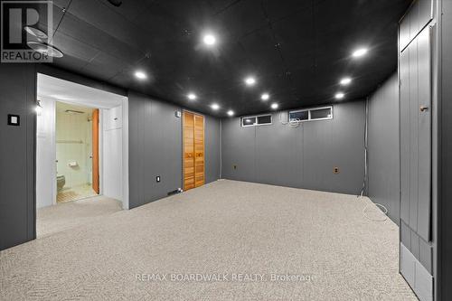 1446 Woodward Avenue, Ottawa, ON - Indoor