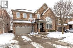 1326 PEPPERBUSH Place  Oakville, ON L6M 4B7