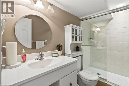 1326 Pepperbush Place, Oakville, ON - Indoor Photo Showing Bathroom