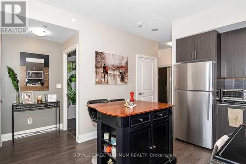 2007 - 3700 Highway 7 Road, Vaughan, ON - Indoor Photo Showing Kitchen