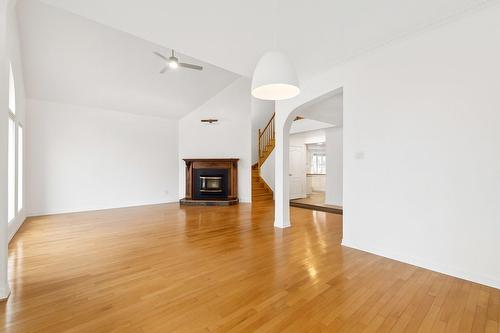 Salon - 78 Rue Du Père-Bériault, Gatineau (Gatineau), QC - Indoor With Fireplace