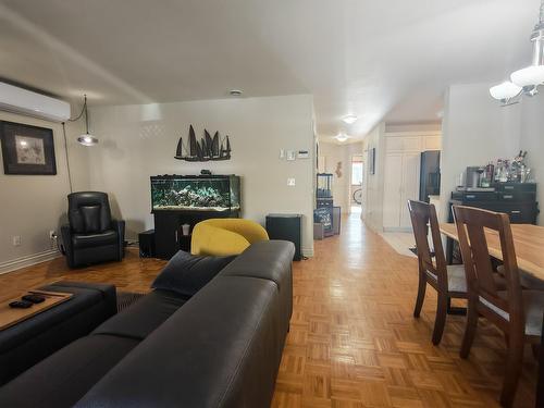 Garage - 6924 Rue Marie-Guyart, Montréal (Lasalle), QC - Indoor