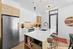126-75 Rue De Castelnau O.  Montréal (Villeray/Saint-Michel/Parc-Extension), QC H2R 0B9