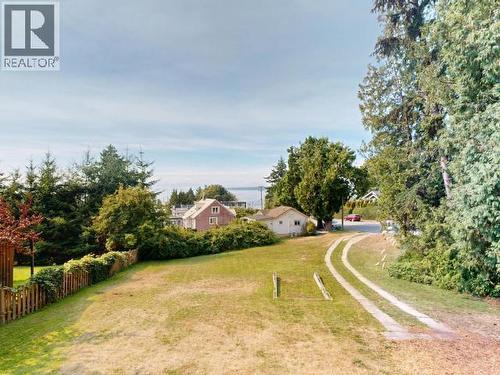 4739 Harvie Ave, Powell River, BC - Outdoor With View