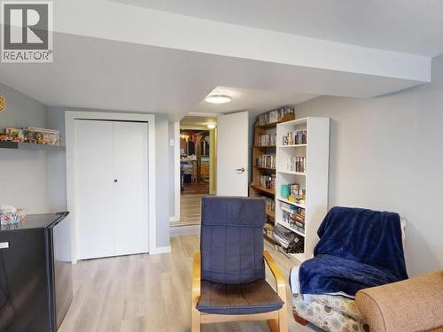 4739 Harvie Ave, Powell River, BC - Indoor