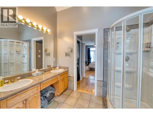 10706 244 Road, Fort St. John, BC - Indoor Photo Showing Bathroom