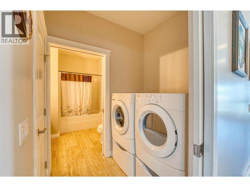 104 9803 117 Avenue, Fort St. John, BC - Indoor Photo Showing Laundry Room