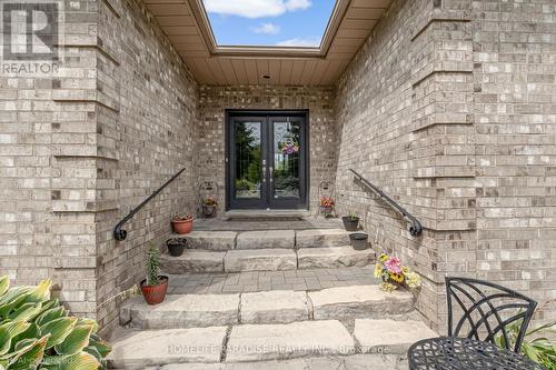 19 Mcconachie Crescent, Caledon, ON - Outdoor