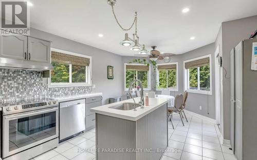 19 Mcconachie Crescent, Caledon, ON - Indoor Photo Showing Kitchen With Upgraded Kitchen
