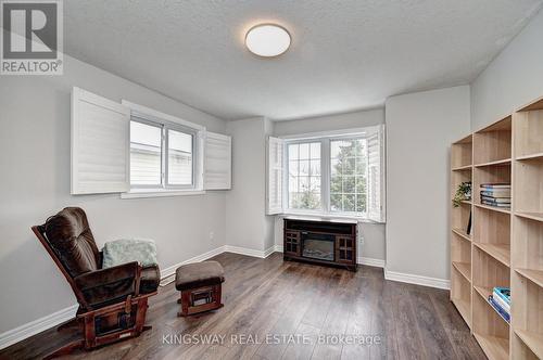 242 Doon Mills Drive, Kitchener, ON - Indoor