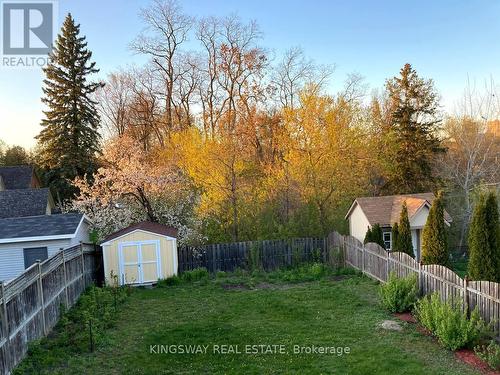 242 Doon Mills Drive, Kitchener, ON - Outdoor