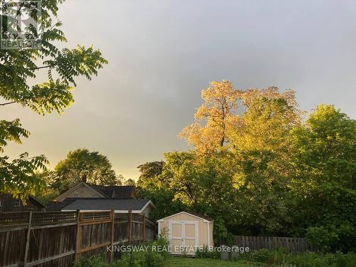 242 Doon Mills Drive, Kitchener, ON - Outdoor