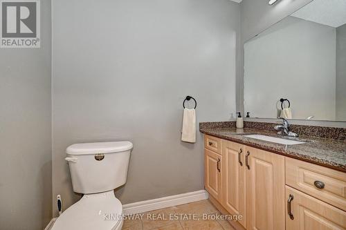 242 Doon Mills Drive, Kitchener, ON - Indoor Photo Showing Bathroom