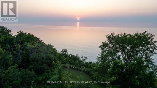 7053 Blue Coast Heights, Plympton-Wyoming, ON 