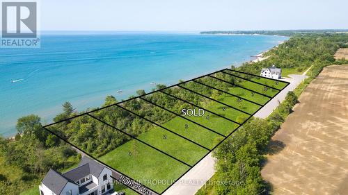 7053 Blue Coast Heights, Plympton-Wyoming, ON 