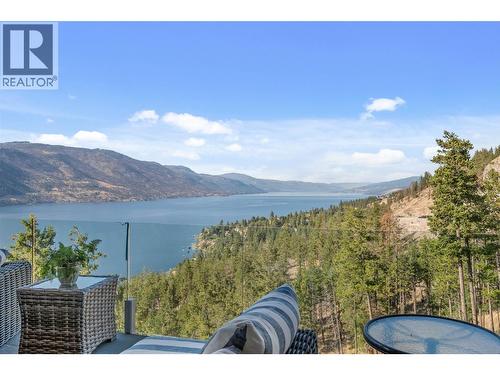 604 Clifton Road N, Kelowna, BC - Outdoor With Body Of Water With View