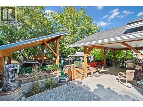 491 7 Street Se, Salmon Arm, BC - Outdoor