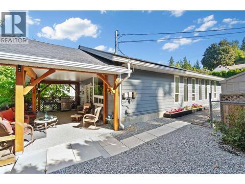 491 7 Street Se, Salmon Arm, BC - Outdoor
