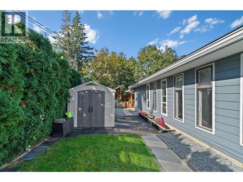491 7 Street Se, Salmon Arm, BC - Outdoor