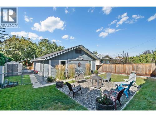 491 7 Street Se, Salmon Arm, BC - Outdoor With Backyard