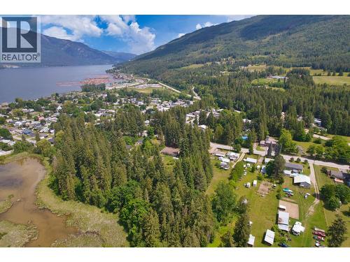 6611 50Th Street Ne, Salmon Arm, BC 