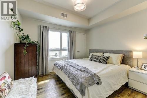 722 Valley Road Unit# 505, Kelowna, BC - Indoor Photo Showing Bedroom