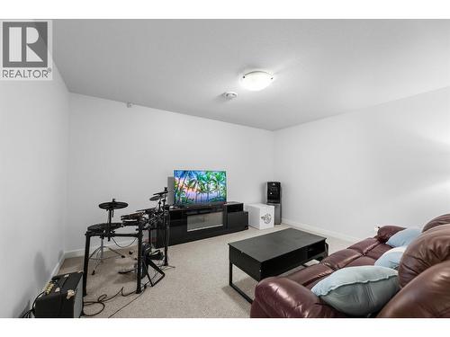 2003 Montego Street, West Kelowna, BC - Indoor