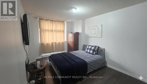 907 - 260 Davis Drive, Newmarket, ON - Indoor Photo Showing Bedroom