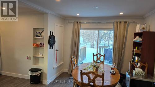 121 Cumberland Street, Barrie, ON - Indoor
