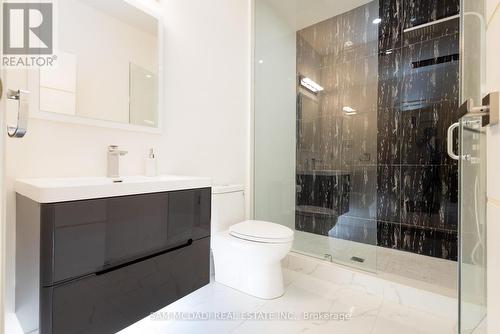 35A Broadview Avenue, Mississauga, ON - Indoor Photo Showing Bathroom