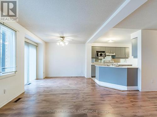 78 - 2275 Credit Valley Road, Mississauga, ON - Indoor Photo Showing Kitchen