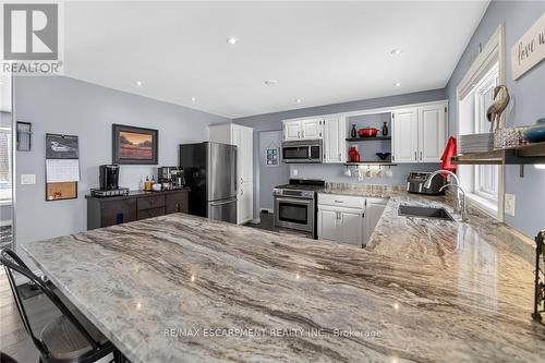 42004 Highway 3, Wainfleet, ON - Indoor Photo Showing Kitchen