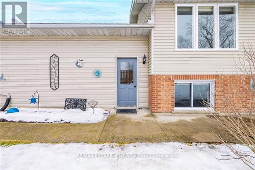 42004 Highway 3, Wainfleet, ON - Outdoor With Exterior