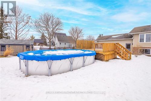 42004 Highway 3, Wainfleet, ON - Outdoor With Above Ground Pool With Backyard