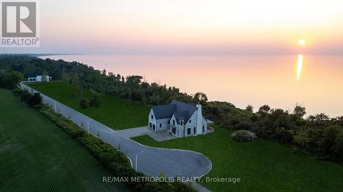 7041 Blue Coast Heights, Plympton-Wyoming, ON 